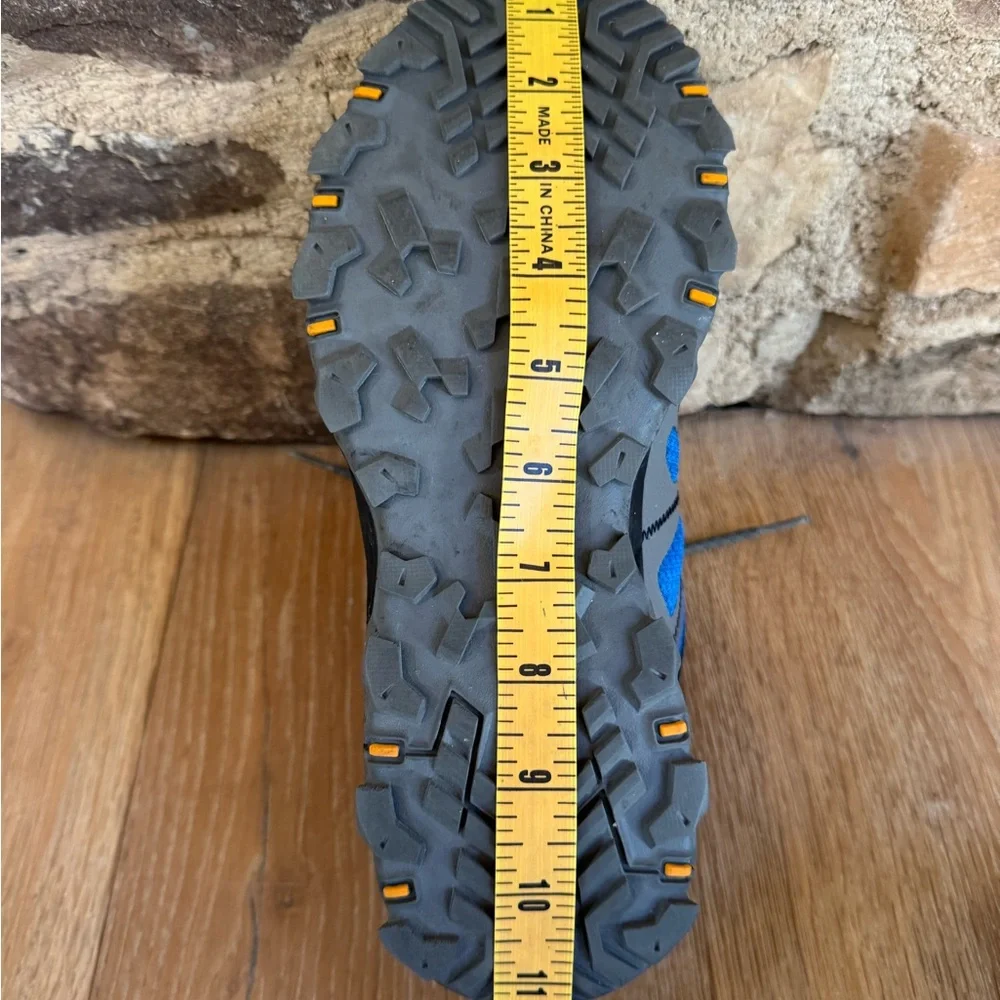 Columbia worn only